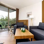 아파트 Premium Marin Z Dostepem Do Basenow,strefy Saun, Jacuzzi - Pinea Pobierowo-sannel For Rent *