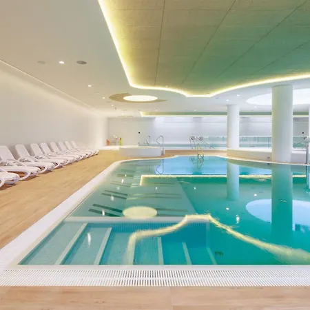 Premium Marin Z Dostepem Do Basenow,strefy Saun, Jacuzzi - Pinea Pobierowo-sannel For Rent Daire