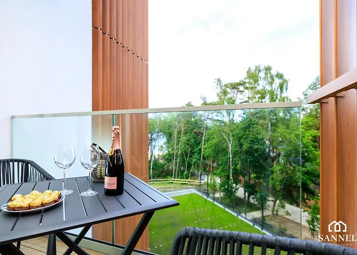 Premium Marin Z Dostepem Do Basenow,strefy Saun, Jacuzzi - Pinea Pobierowo-sannel For Rent * ポビエロボ