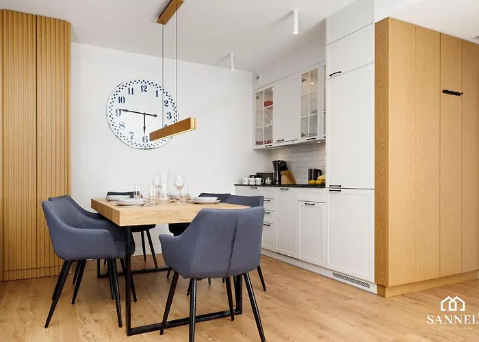 アパート Premium Marin Z Dostepem Do Basenow,strefy Saun, Jacuzzi - Pinea Pobierowo-sannel For Rent *