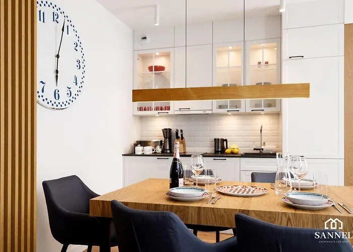 Premium Marin Z Dostepem Do Basenow,strefy Saun, Jacuzzi - Pinea Pobierowo-sannel For Rent アパート ポビエロボ