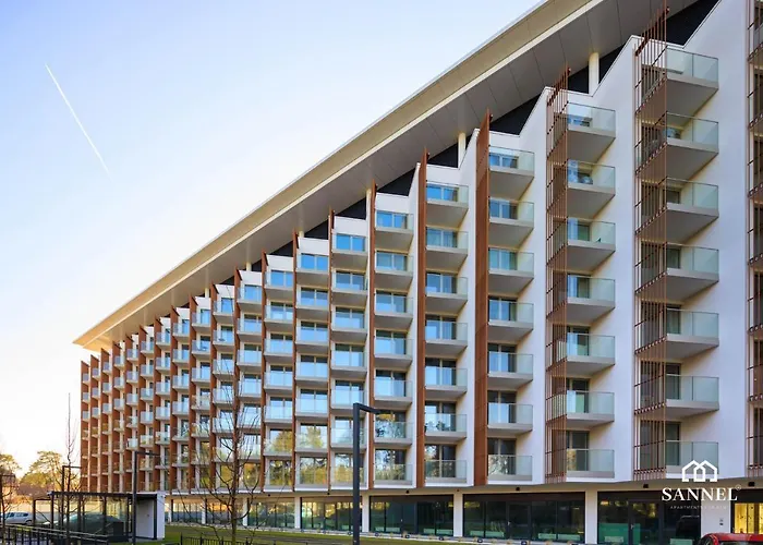 Premium Marin Z Dostepem Do Basenow,strefy Saun, Jacuzzi - Pinea Pobierowo-sannel For Rent ポビエロボ